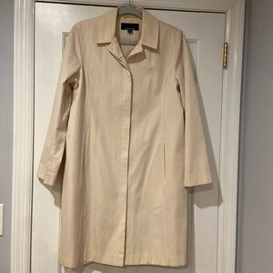 Jones New York Beige Trench Coat Women’s Medium Classic Lined